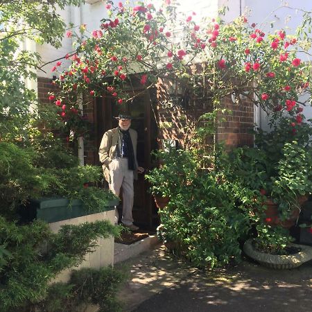 Bed and Breakfast Chiswick Riviera With Free Parking Лондон Екстер'єр фото