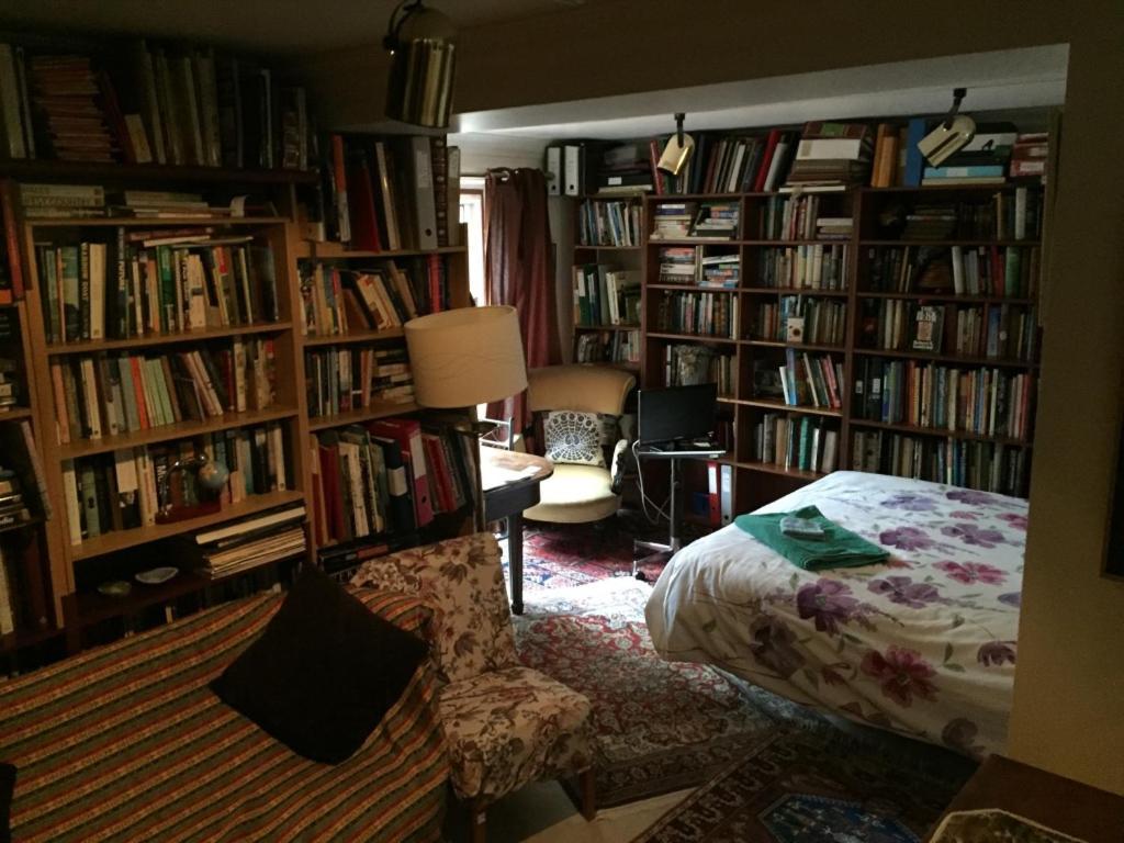 Bed and Breakfast Chiswick Riviera With Free Parking Лондон Екстер'єр фото