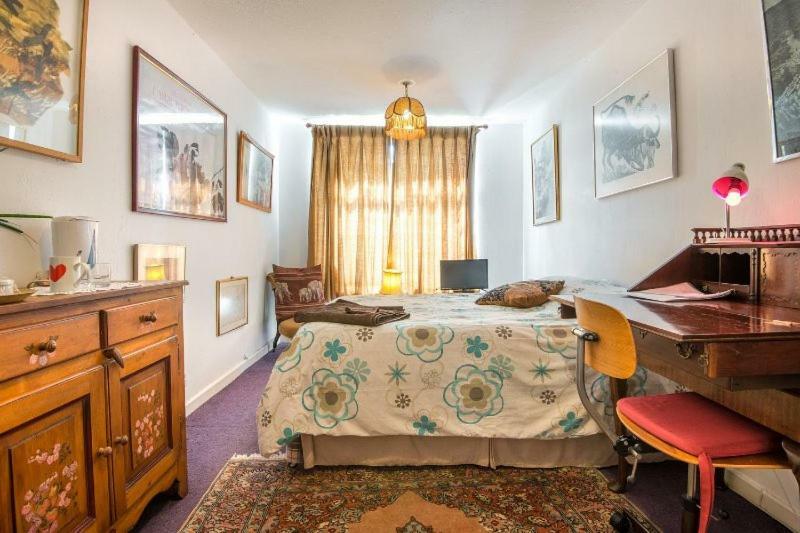 Bed and Breakfast Chiswick Riviera With Free Parking Лондон Екстер'єр фото