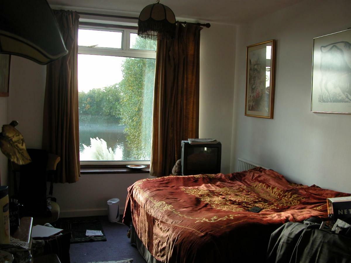 Bed and Breakfast Chiswick Riviera With Free Parking Лондон Екстер'єр фото
